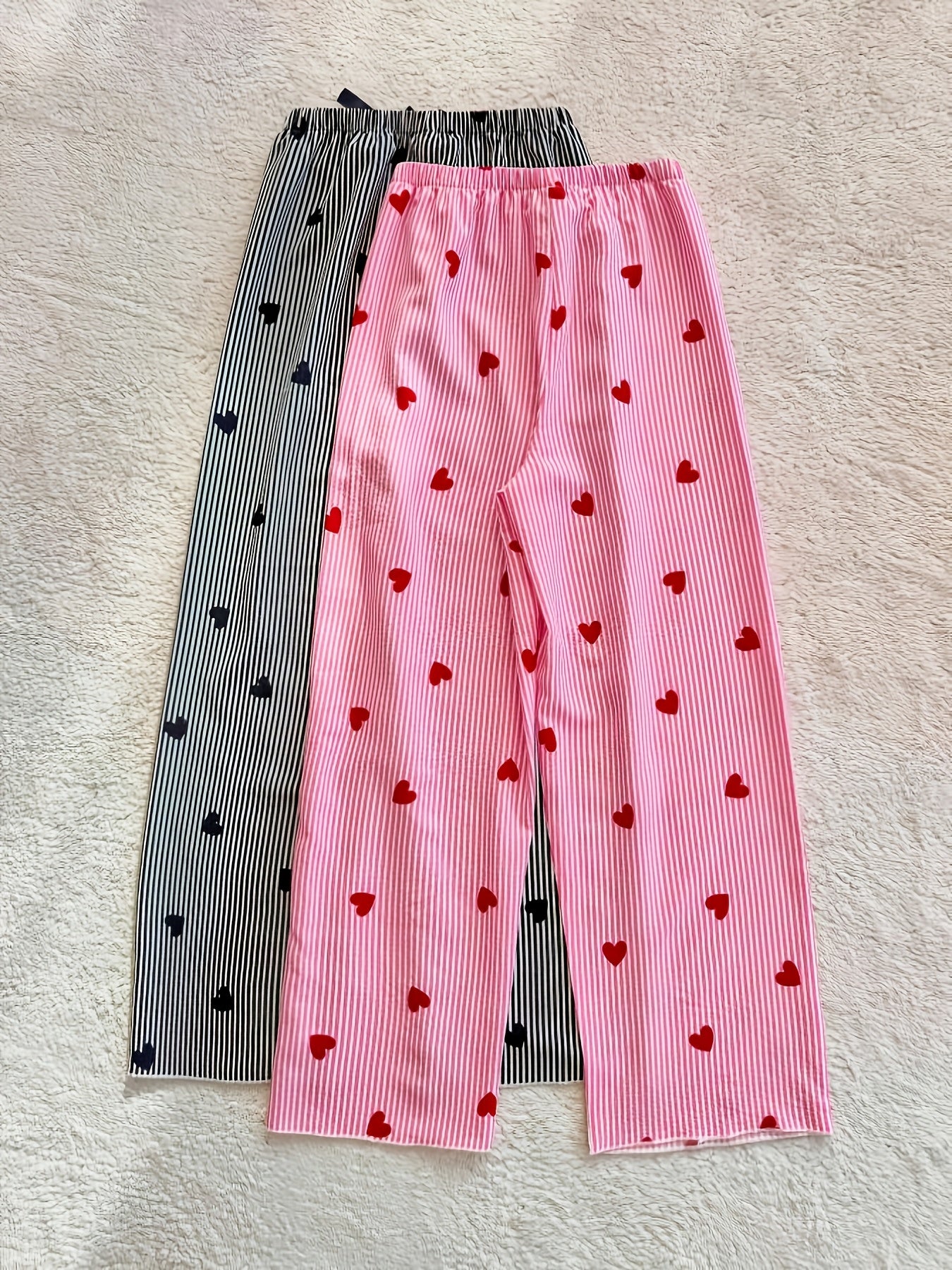 Pack of 2 Black And Pink Lining Hearts Printed Plazzo Set