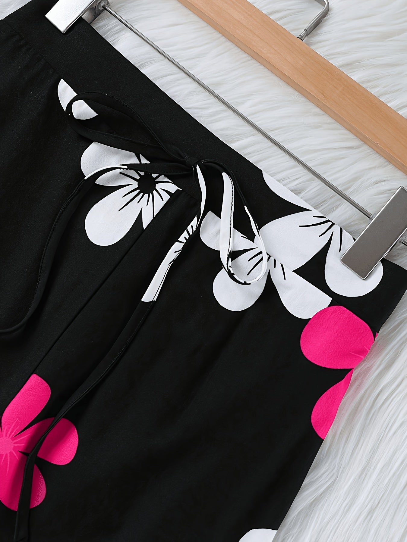 Plus Size, Vacation-style Floral Print Elastic Waistband Loose-fitting Casual Pants