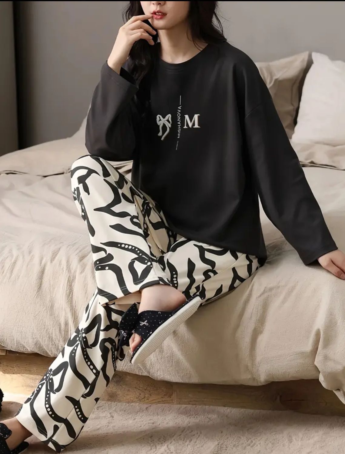 Black Ribbon Printed Full Sleeves Shirt with Off White Printed PJ