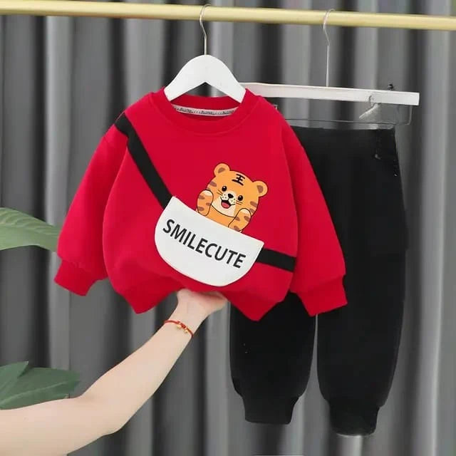 Red Smile Cute Printed Sweatshirt with black trouser Trendy Kids Winter Tracksuit