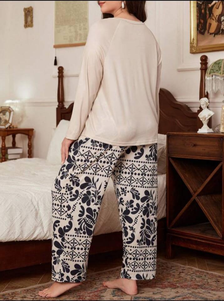 Skin Floral Print Full Sleeves with floral Printed pajama