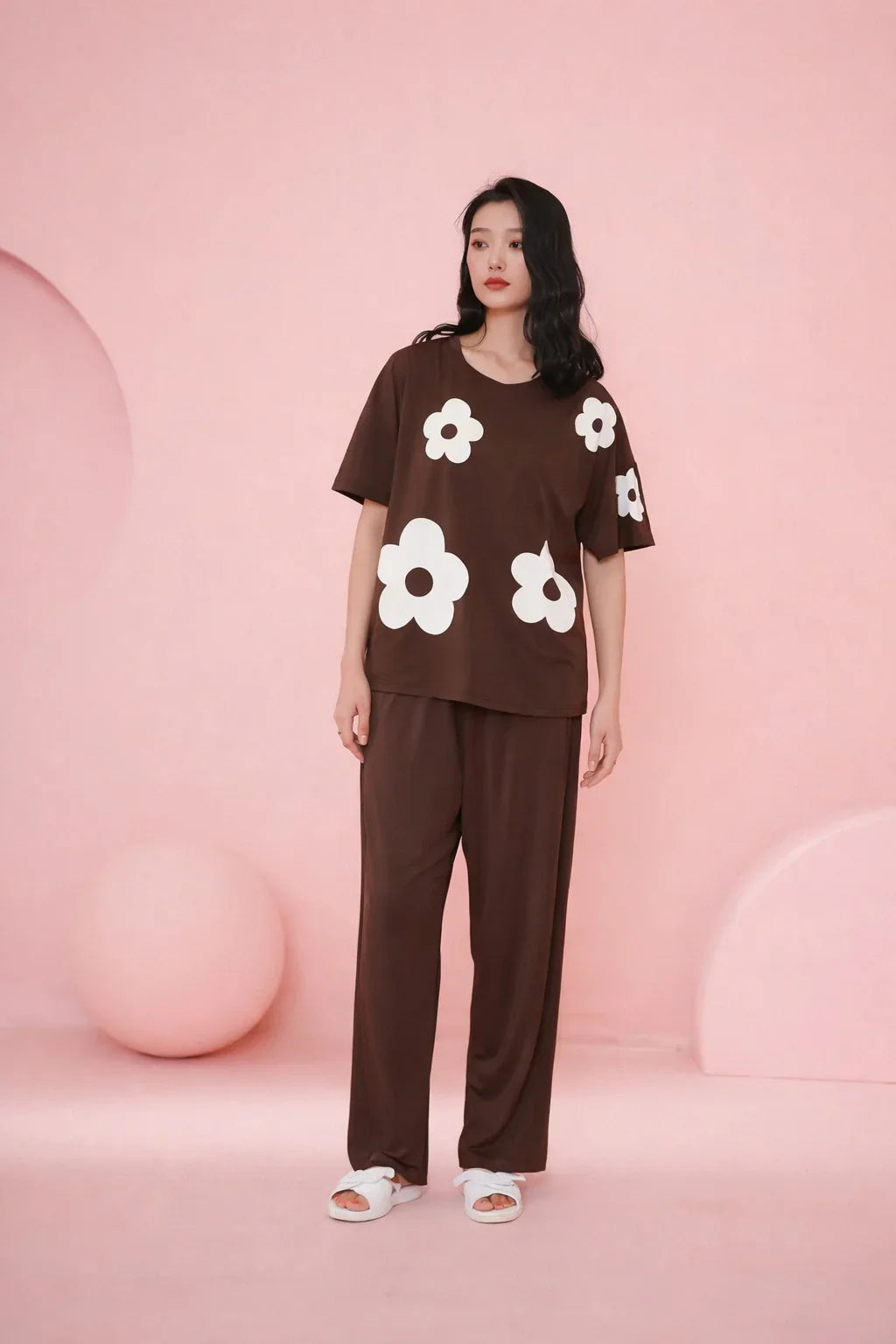 Brown Daisy Flower Night Suit For Her