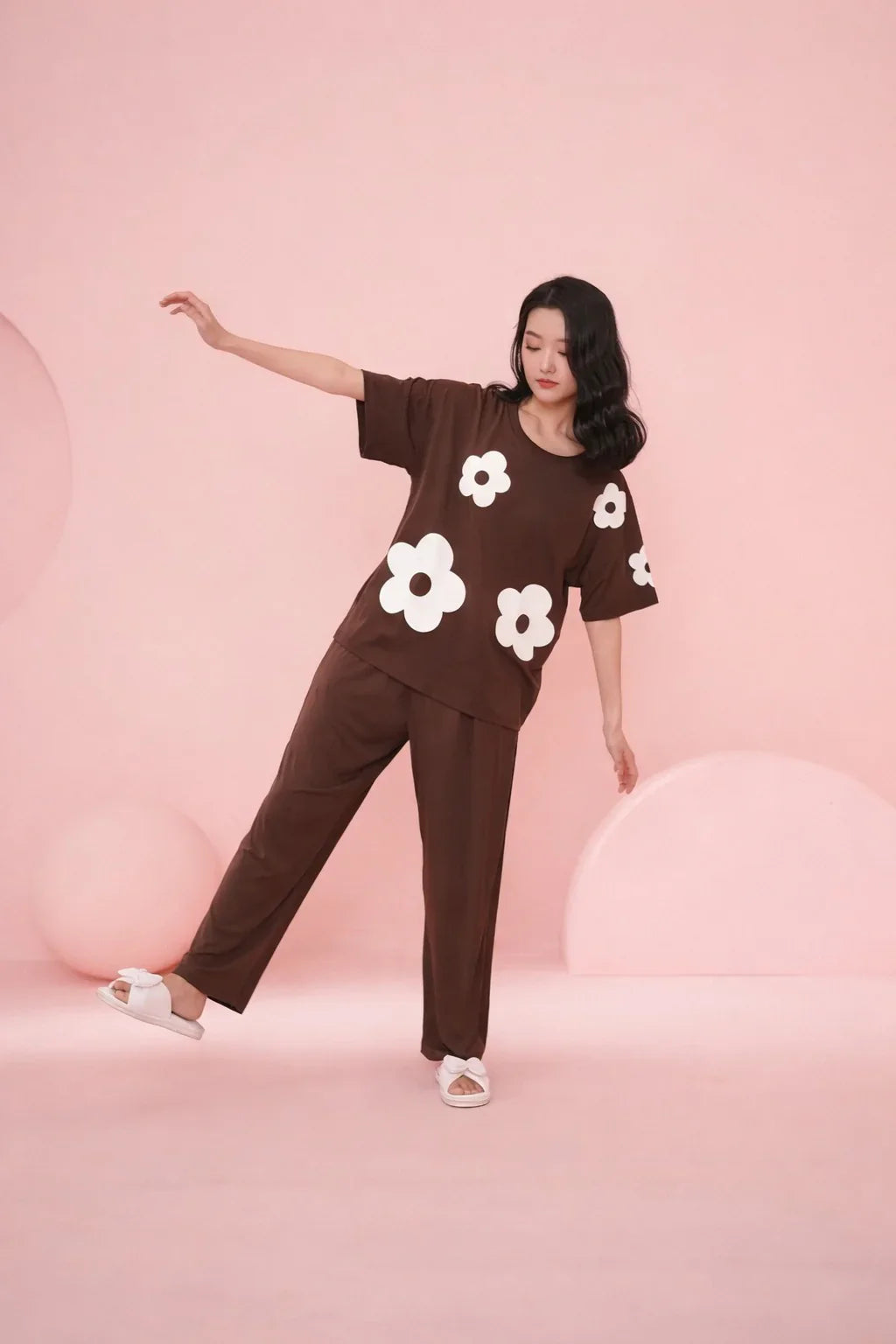 Brown Daisy Flower Night Suit For Her