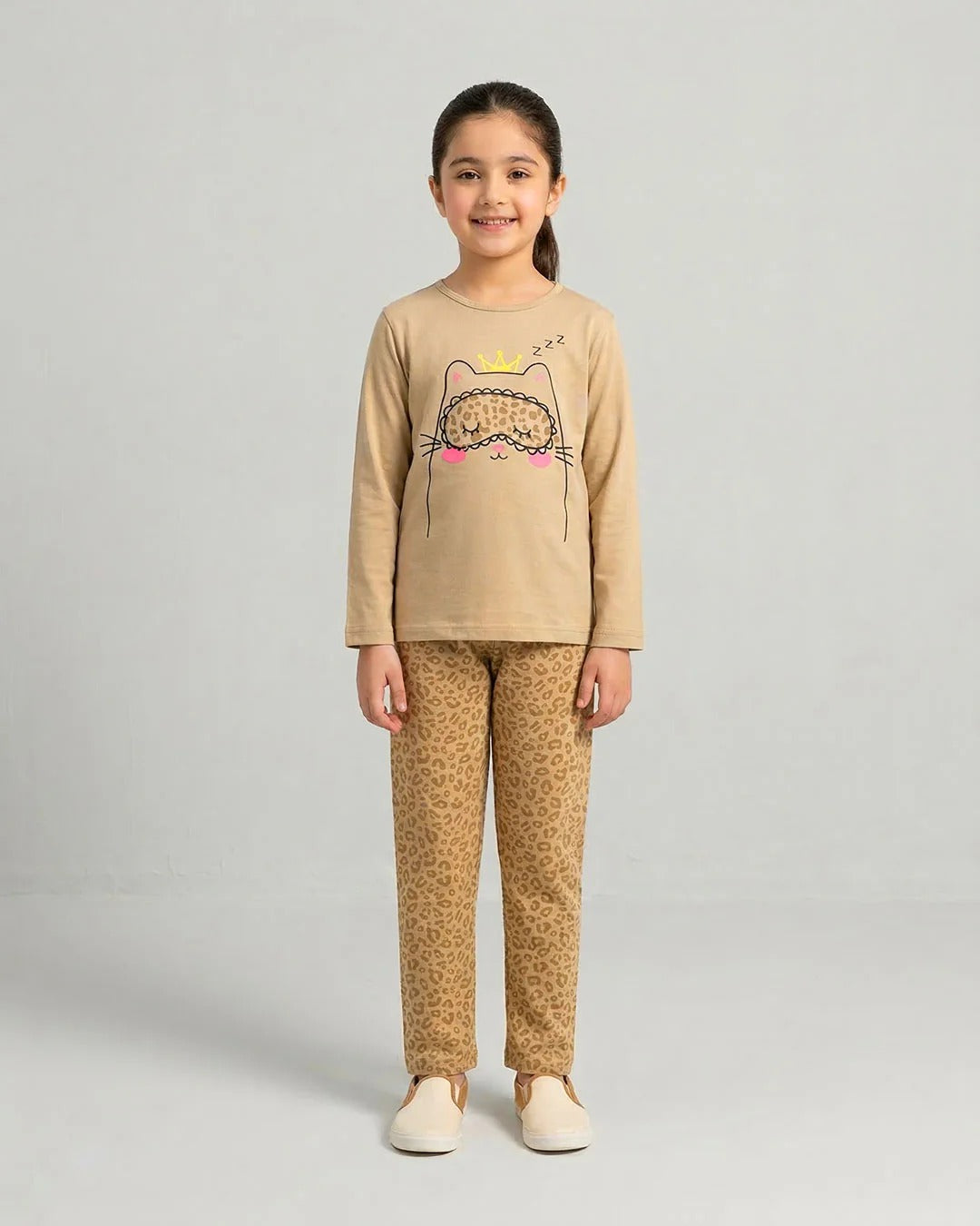 Camel Sleepy Cat Pajama Set