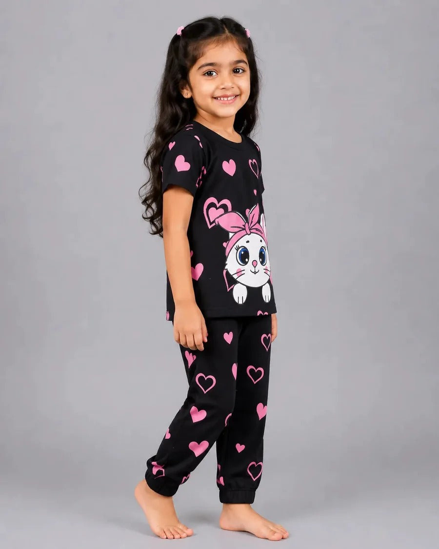 Black Kitty With Pink Hearts Printed Kids Suit